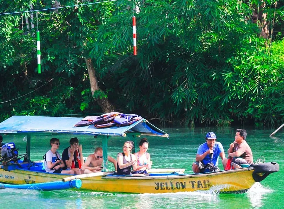 wisata perahu green canyon pangandaran tour